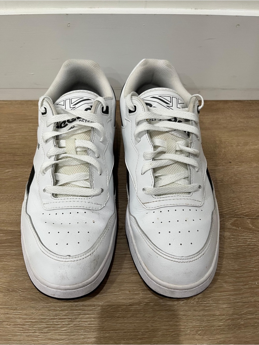 Reebok White Low-Top Men's Sneakers with Black Accents